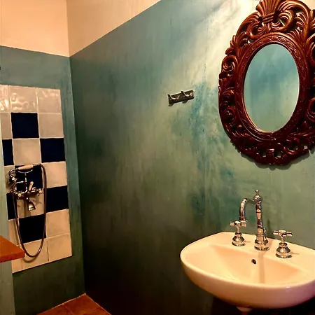 بيت للعطل Fathers House *