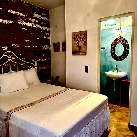 Fathers House * آغيوس نيكولاوس